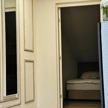 Apartment Advan Old Town *