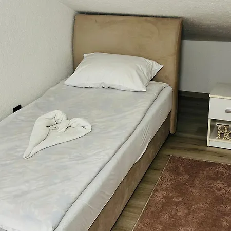 Advan Old Town Apartamento Saraievo